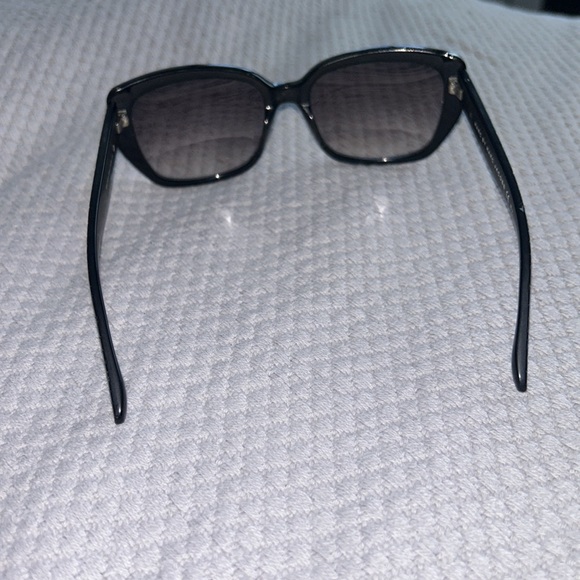 Marc Jacobs Sunglasses - Picture 6 of 7